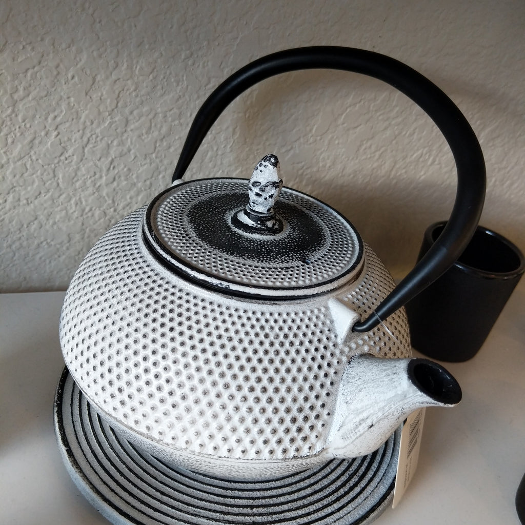 Arare 1.21 Cast White Iron Teapot